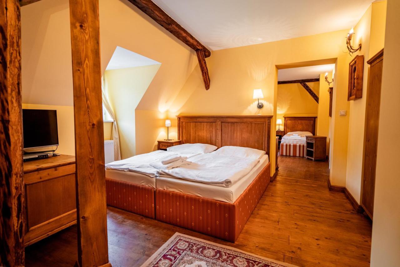 Penzion Cosmopolitan Ii. Banská Štiavnica Exterior foto