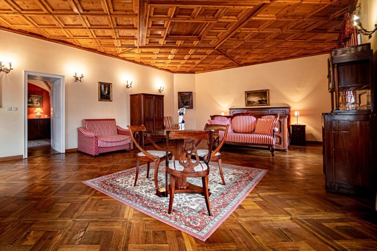Penzion Cosmopolitan Ii. Banská Štiavnica Exterior foto