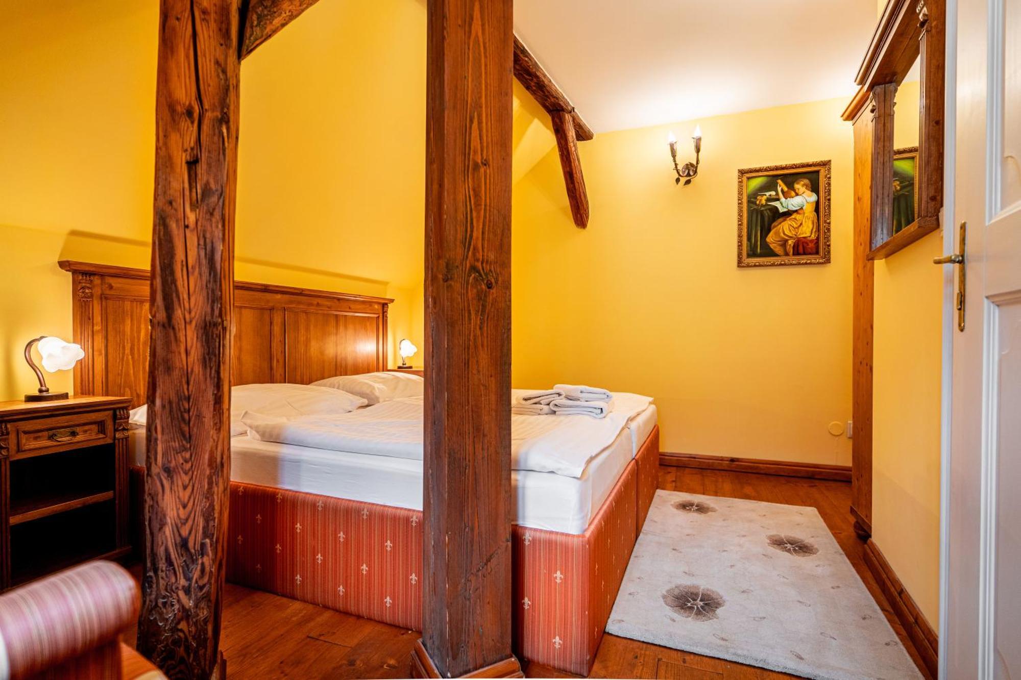 Penzion Cosmopolitan Ii. Banská Štiavnica Quarto foto